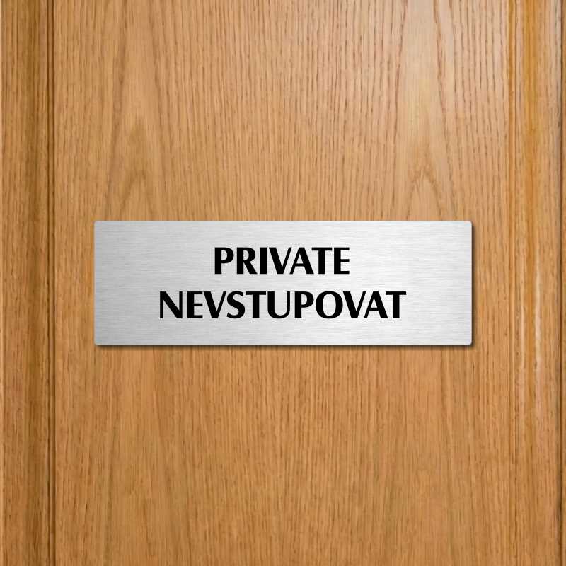 Private, 200x66mm, stříbrná popiska s dvojtým rámečkem
